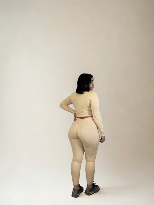 Tempting Set-Cream