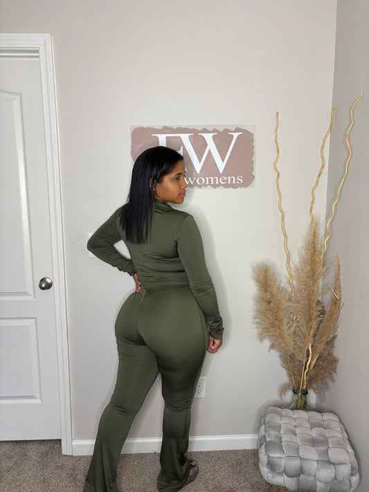 Flare Two Piece Set